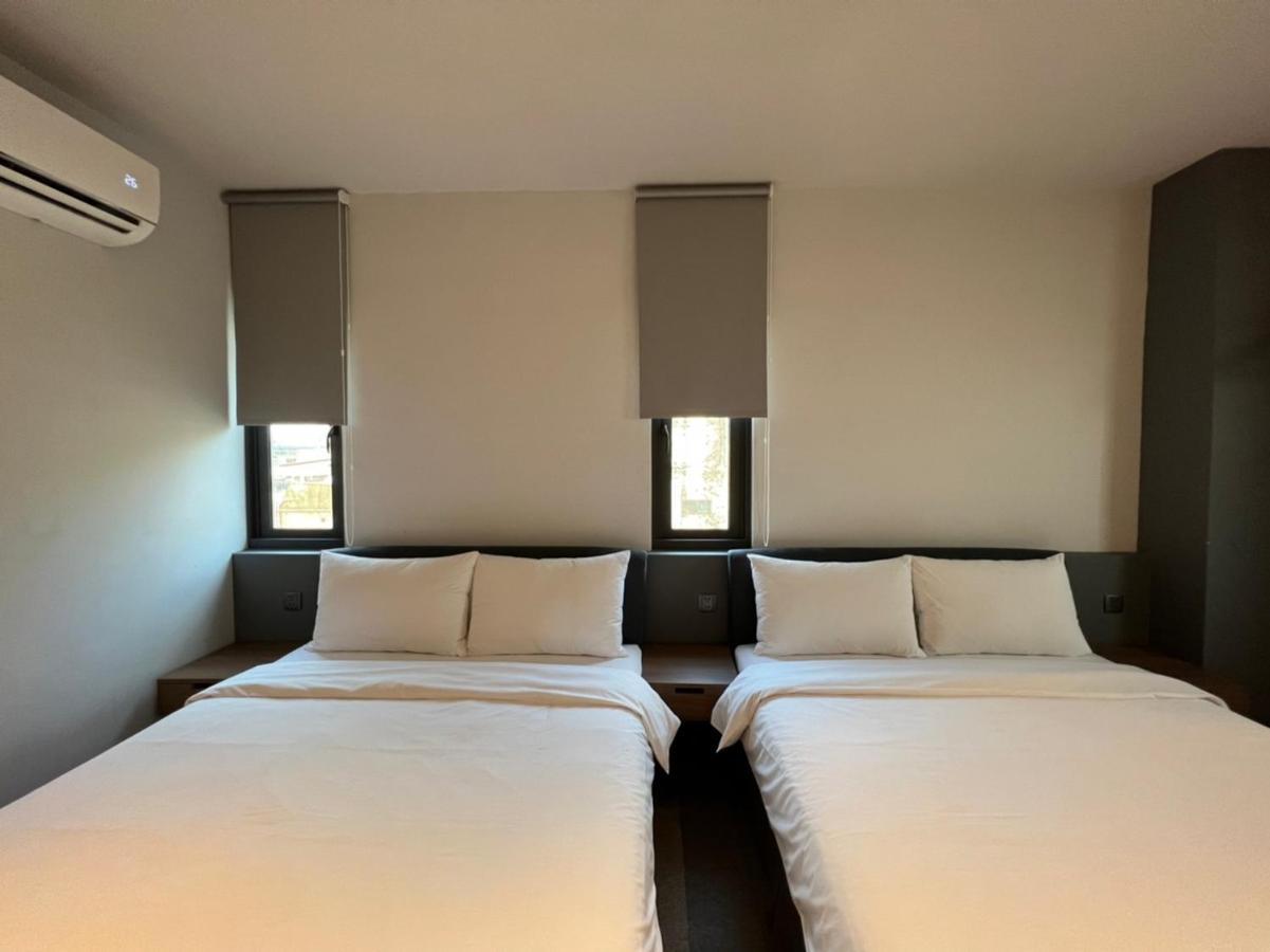 Doudian Ddinn Hotel Taichung Esterno foto
