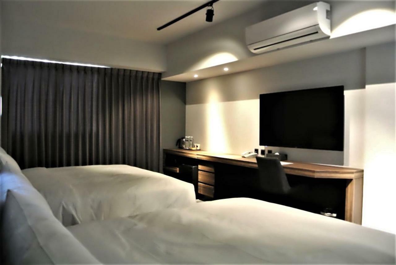 Doudian Ddinn Hotel Taichung Esterno foto