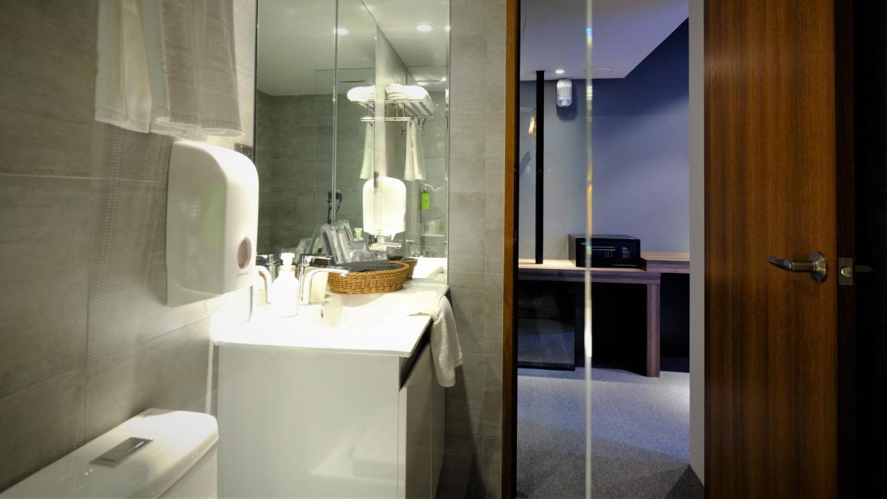 Doudian Ddinn Hotel Taichung Esterno foto