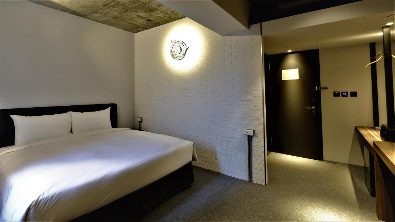Doudian Ddinn Hotel Taichung Esterno foto