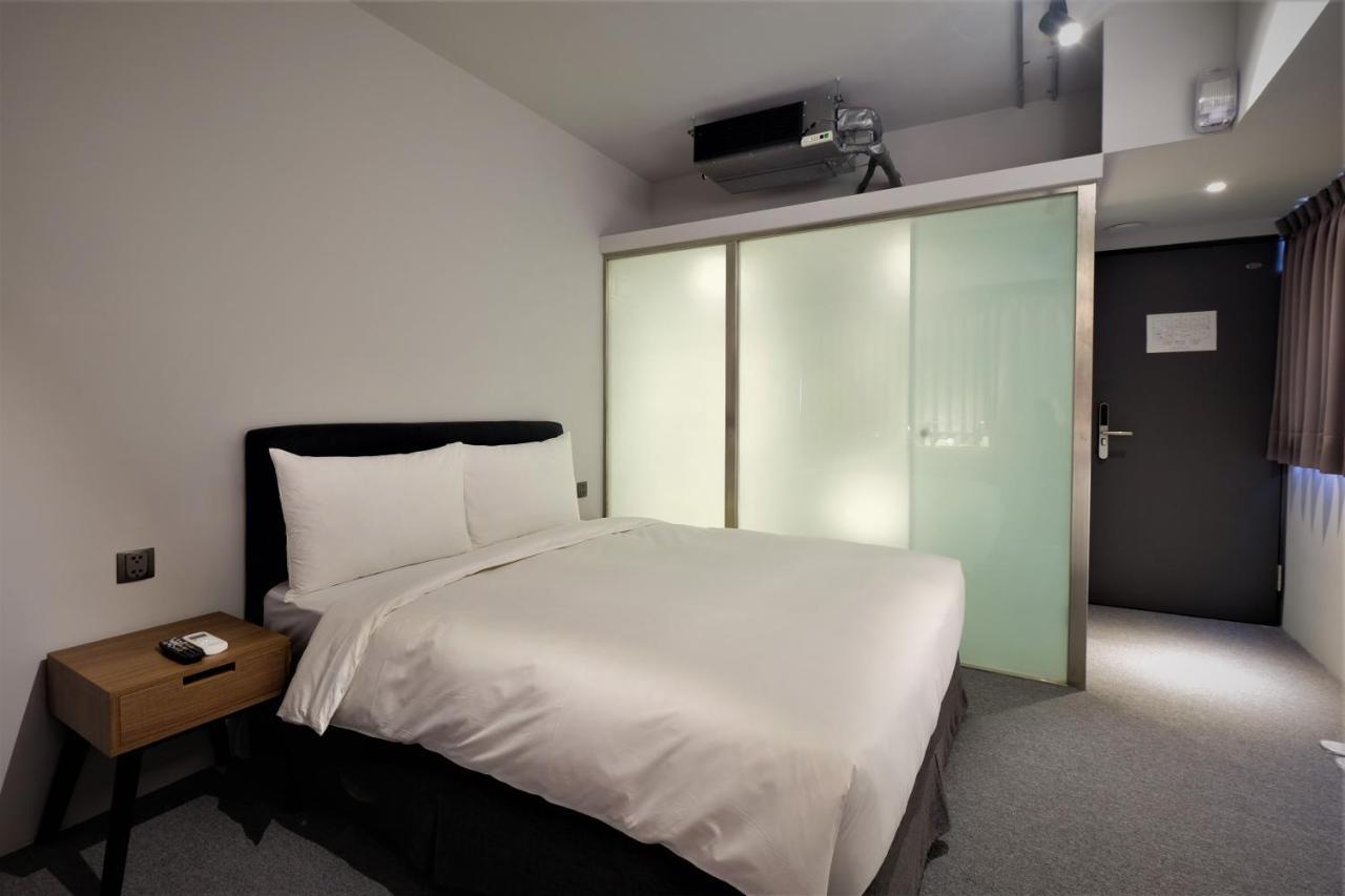 Doudian Ddinn Hotel Taichung Esterno foto